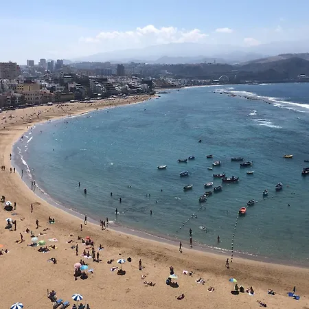 In Palmas Near Playa De Canteras Las Palmas de Gran Canaria